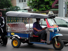 Tuktuk.png