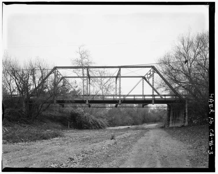 File:VIEW TO EAST, DOWNSTREAM ELEVATION - Pacheco Creek Bridge, San Felipe Road ,spanning Pacheco Creek, San Felipe, Santa Clara County, CA HAER CAL,43-SANFE.V,1-3.tif