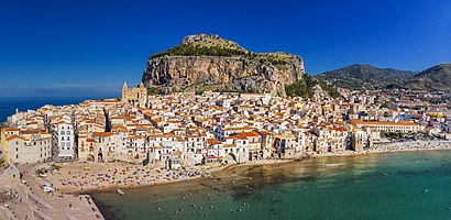 How to get to Cefalù with public transit - About the place