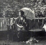 Vivienne Haigh-Wood Eliot, seated, 1920