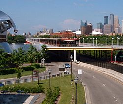 East entrance to the bridge, prior to the lower level reconfiguration for the METRO Green Line. Washington Avenue Bridge east end.jpg