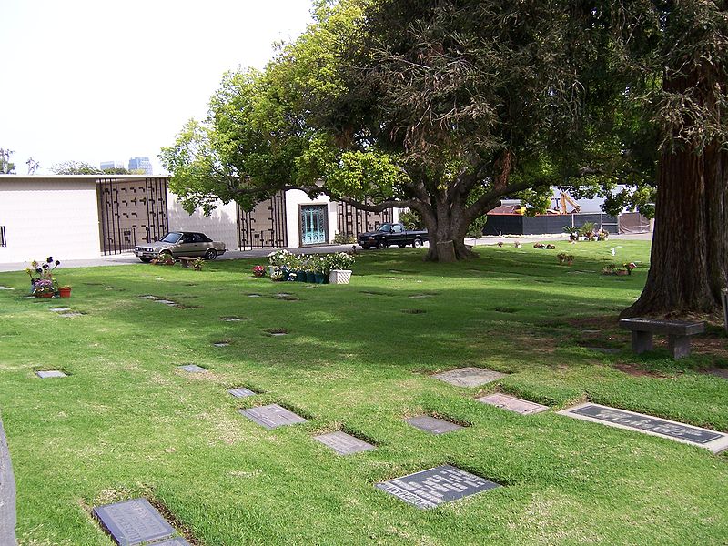 File:Westwood Village Memorial Park Cemetery view to southeast.jpg