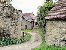 Wigmore Abbey entrance and gatehouse (geograph 3742652).jpg