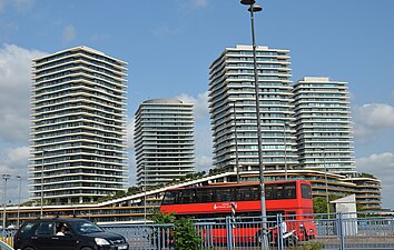 Tabanlıoğlu Memarlıq tərəfindən dizayn edilən Zorlu Center (2007—2013)