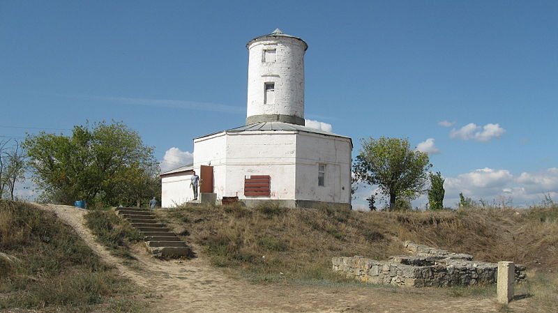 File:Археологічний музей Ольвії.jpg