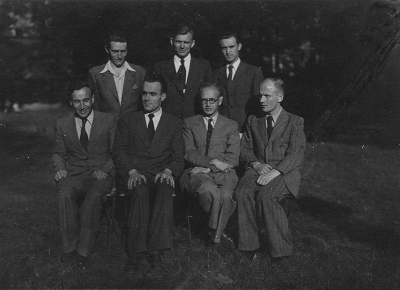 File:Управа ЦЕСУС, Відень, літо 1946 р.jpg