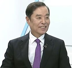 2023년 6월 27일에 녹화되고 2023년 7월 6일에 공개된 이데일리TV의 《신율의 뉴스메이커》에 출연한 김병준 전경련 회장 직무대행