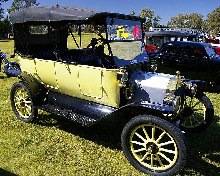 File:1914 T Model Ford.jpg