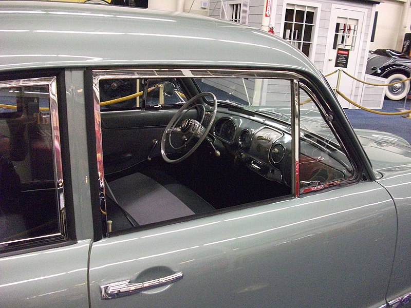 File:1954 Ford Taunus 12M interior (5855319432).jpg