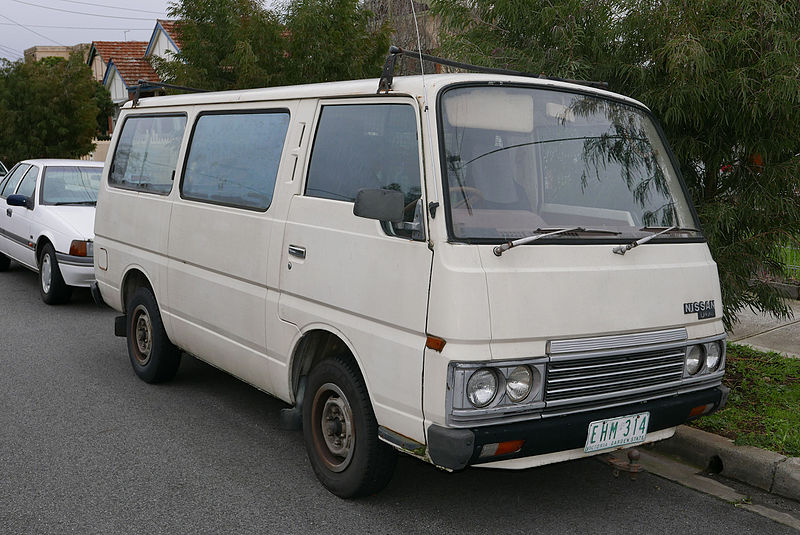 File:1985 Nissan Urvan (E23) SWB 4-door van (2015-07-14) 01.jpg
