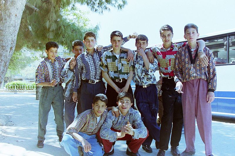File:1995 in Aleppo, Syria. Group of young men with cigarettes. Spielvogel.JPG