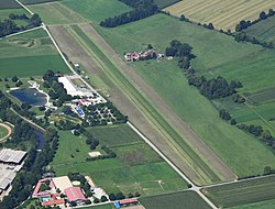 Aerial image of the Ampfing-Waldkraiburg airfield.jpg