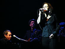 Alison Moyet with Jools Holland's Rhythm and Blues Orchestra at the Apollo Theatre, Manchester, December 2010