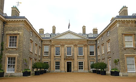 ไฟล์:Althorp_House_-_Northamptonshire,_England_-_DSC09297.jpg