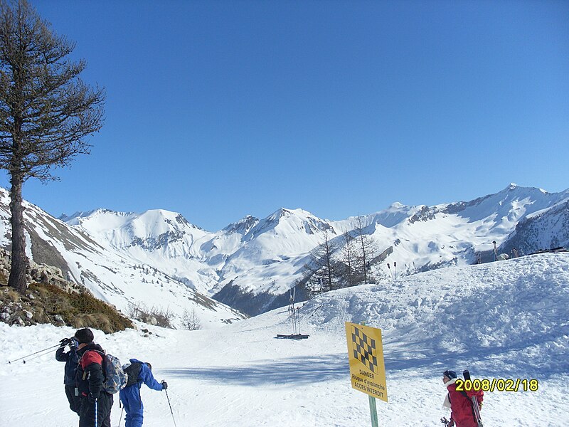 File:Ancelle pistes de ski.JPG