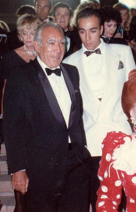 Anthony Quinn 1988.jpg