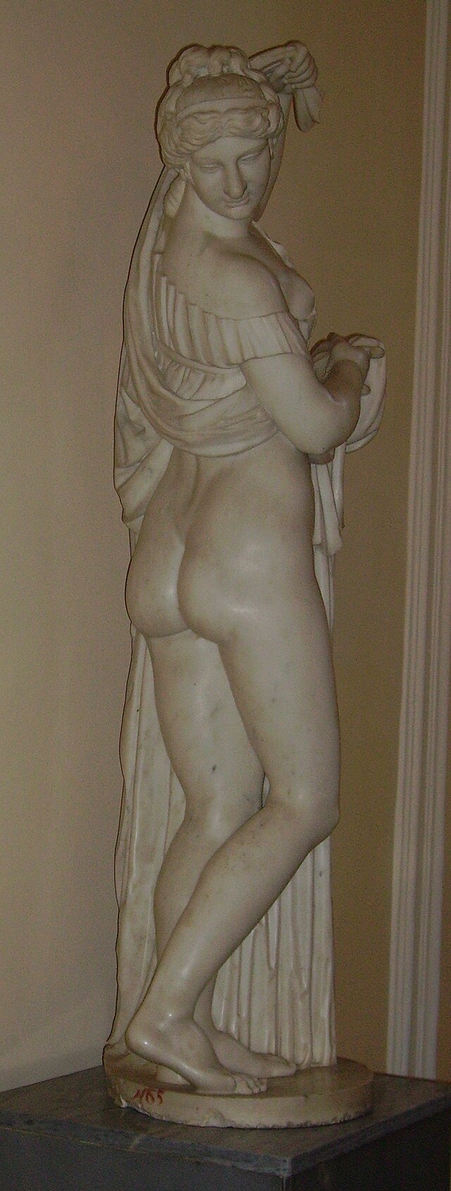 File:Aphrodite Kallipygos-Hermitage cut.jpg - Wikimedia Commons