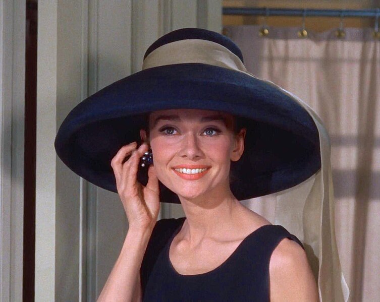 File:Audrey Hepburn Tiffany's.jpg