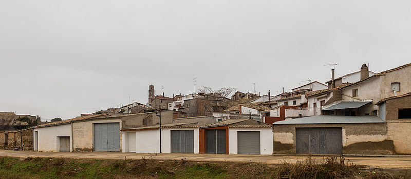 File:Azanuy, Huesca, España, 2015-12-23, DD 19.JPG