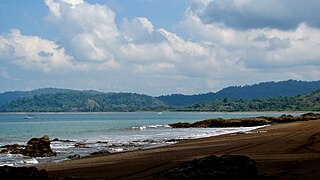 <span class="mw-page-title-main">Bahía Drake</span> Small bay on the north side of the Osa Peninsula in Costa Rica