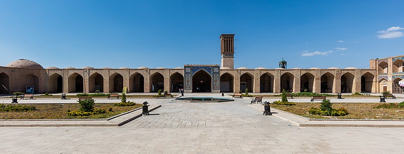 File:Bazaar de Kerman, Irán, 2016-09-22, DD 41.jpg