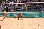 Deutsch: Beachvolleyball bei den Olympischen Jugendspielen 2018; Tag 11, 17. Oktober 2018; Jungen, Spiel um Platz 3 – USA (Devon Newberry/Lindsey Sparks)-Norwegen (Emilie Olimstad/Frida Berntsen) 1:2 (21–1/13–21/9–15) English: Beach volleyball at the 2018 Summer Youth Olympics at 17 October 2018 – Bronze Medal Match – USA (Devon Newberry/Lindsey Sparks)-Norway (Emilie Olimstad/Frida Berntsen) 1:2 (21–1/13–21/9–15)