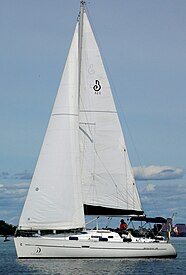 Beneteau 323 sailboat Calopial 2692.jpg