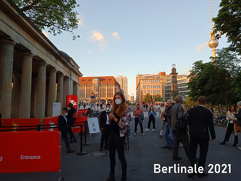 File:Berlinale 2021 Preisverleihung am 13 Juni 2021.jpg