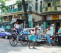 250px-Calcutta_rickshaw.jpg