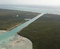 Aerial view o the Zaragoza Canal, the Bay o Chetumal an the Caribbean Sea