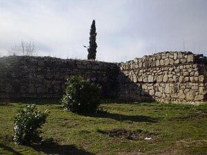 Castillo viejo de Manzanres el Real 2.jpg