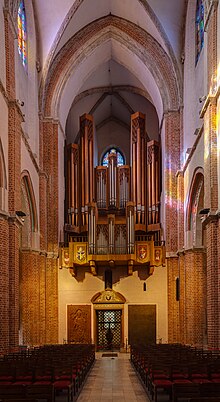 Datei:Catedral_de_Gniezno,_Gniezno,_Polonia,_2014-09-17,_DD_10-12_HDR.jpg