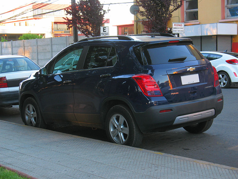 2001 Chevrolet Tracker Service Manual