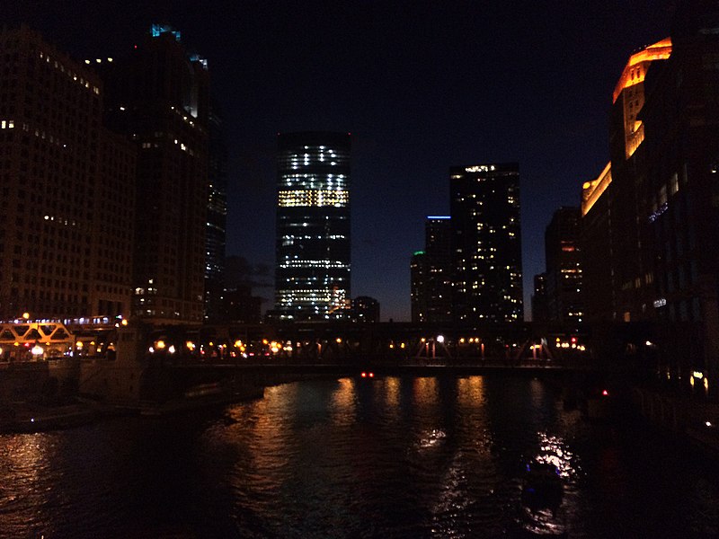 File:Chicago - -i---i- (29781205175).jpg