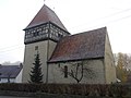 Kirche mit Ausstattung, Kirchhof, Einfriedung und Kriegerdenkmal