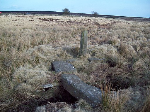 Clam Bridge over Bar Brook - geograph.org.uk - 1737422