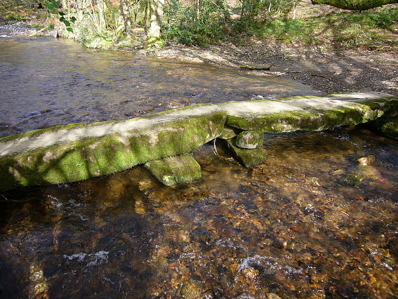 File:Clapper on Dean burn2.jpg