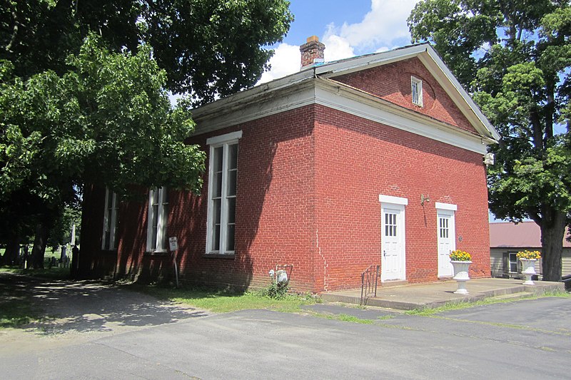 File:Clifton Park Center Baptist Church and Cemetery.jpg