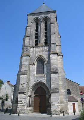 L'ancienne collégiale, aujourd'hui cathédrale Saint-Spire de Corbeil-Essonnes.