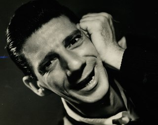 <span class="mw-page-title-main">Costinha (humorist)</span> Brazilian actor and comedian