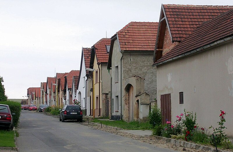 File:Ctiněves (06).jpg