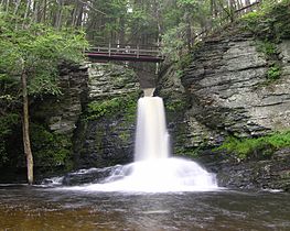 Deer Leap Falls, Childs Recreation Area, Pocono Mountains, Pennsylvania, USA