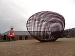 Den Helder - Sculptuur ‘Knowing by heart’ van Ruud van de Wint in Museumhaven op Willemsoord.jpg