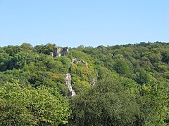 Les ruines du château de Hauteroche.