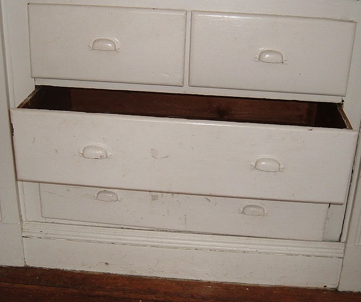 File:Drawer.agr.jpg