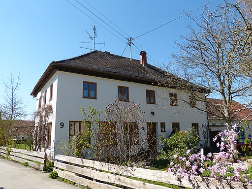 Ehemalige Schule Erisried 01