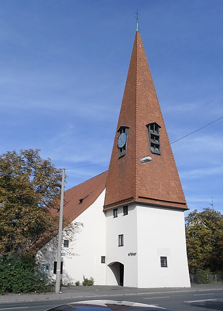 Erlöserkirche Nürnberg Leyh 02 (cropped)