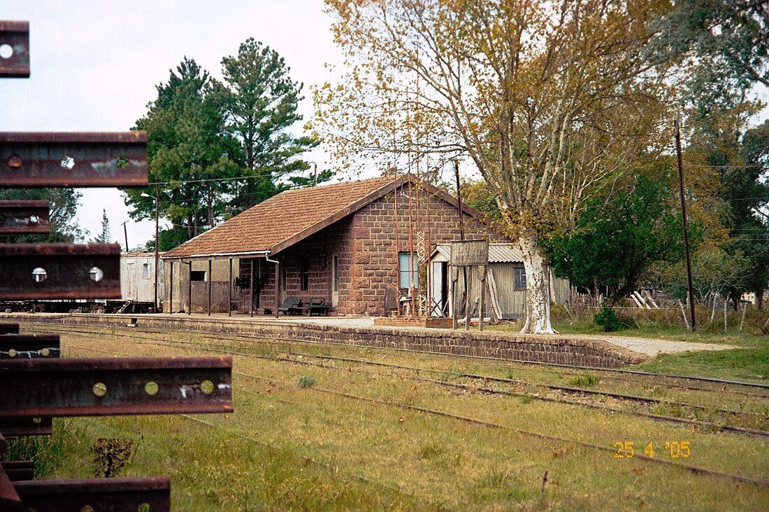 File:Estación Piedra Sola Uruguay.JPG