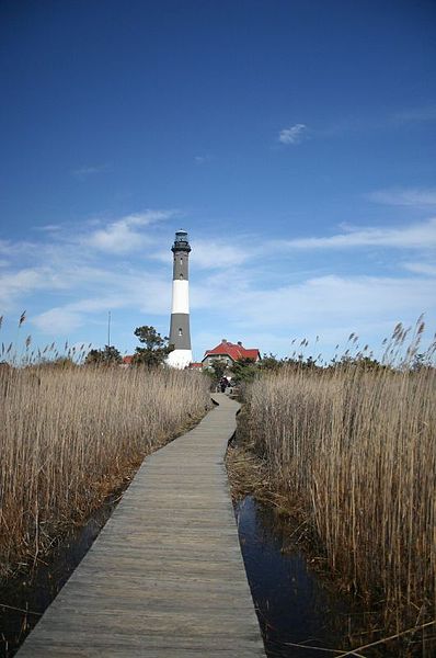 File:Fire Island Lighthouse 05.jpg