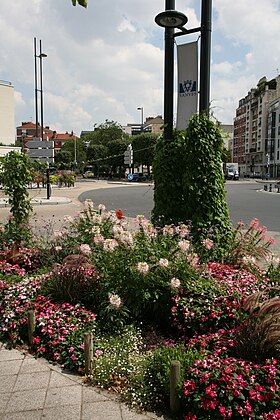 A Carrefour de l'Insurrection cikk illusztráló képe